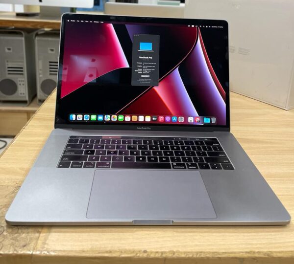 Mac Book Pro 2018