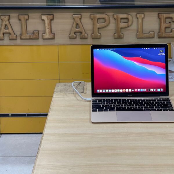 MacBook – Ali Apple